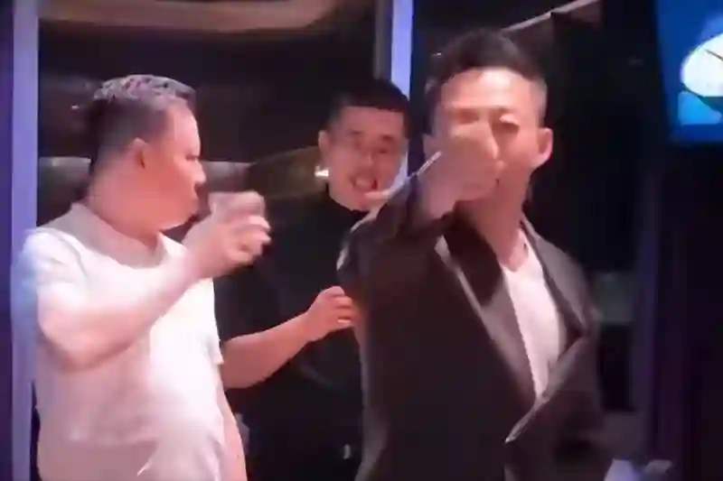 生日宴上“口吐芬芳”的汪小菲，却意外暴露了马筱梅的尴尬处境