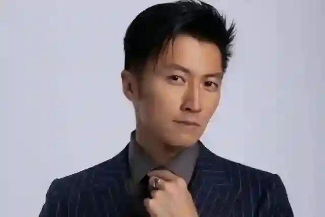 王菲张柏芝已是谢霆锋女友“天花板”？事实上她俩都只能往后排！