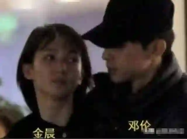 情史混乱、整容上瘾，这一次，谁都救不了鼻歪嘴斜的资源咖金晨！