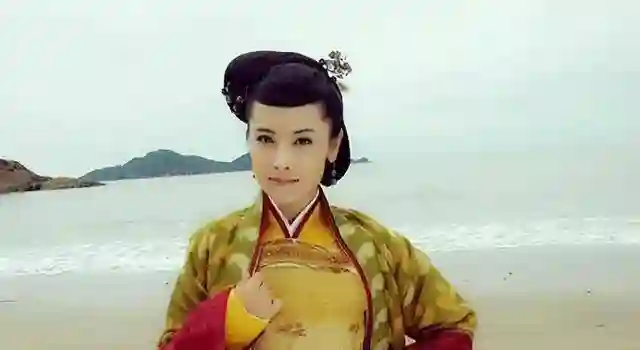与田亮离婚后，独自抚养儿子，如今迎来新生涯