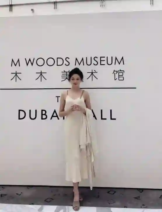 晚晚直播再掀争议：红极一时的“豆瓣三大女神”，为何全塌房了？