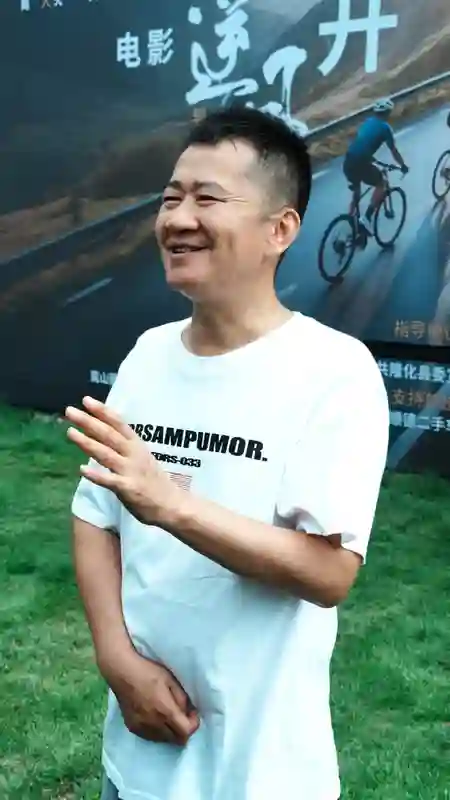 电影《逆风之旅》河北隆化开拍 “公路狂飙”撞上“商战陷阱”
