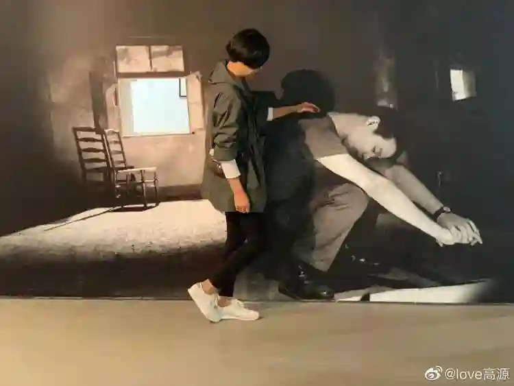 王菲窦唯北京往事：青春时爱上的人，要用多少个十年才能释怀？
