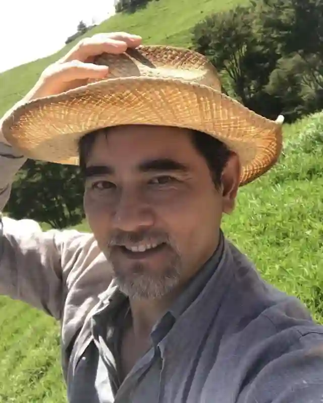 赵文煊：周迅、陈红对他一见倾心，未婚未育，现在在乡下养猫种花