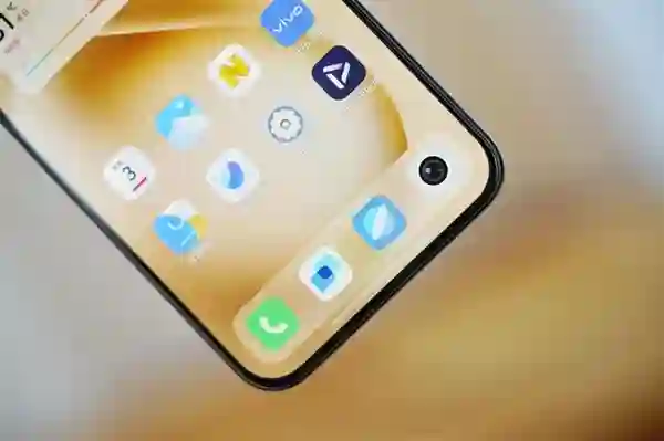 6.31英寸小直屏，vivo S30 Pro mini图赏