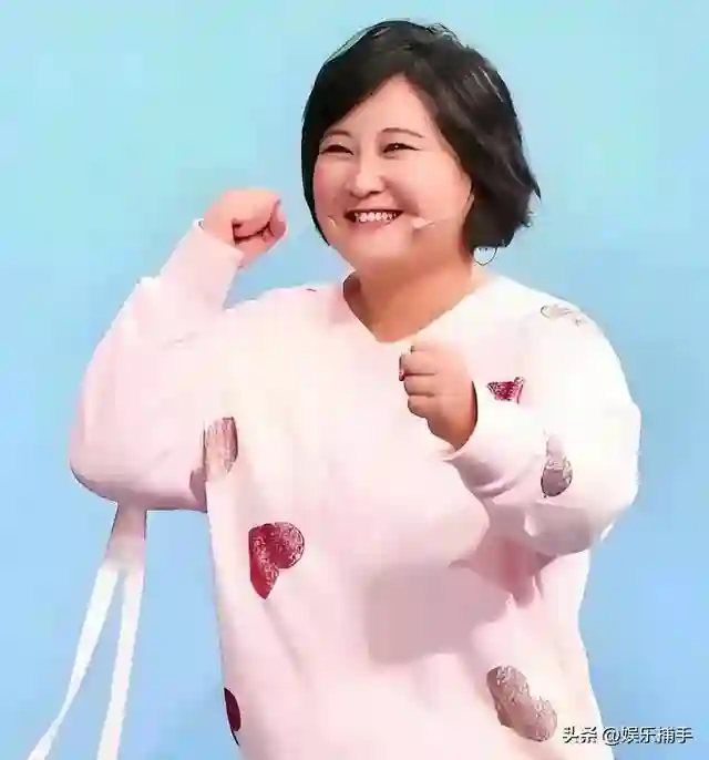 退出春晚，被综艺“开除”，43岁的贾玲终究还是把自己“作没了”