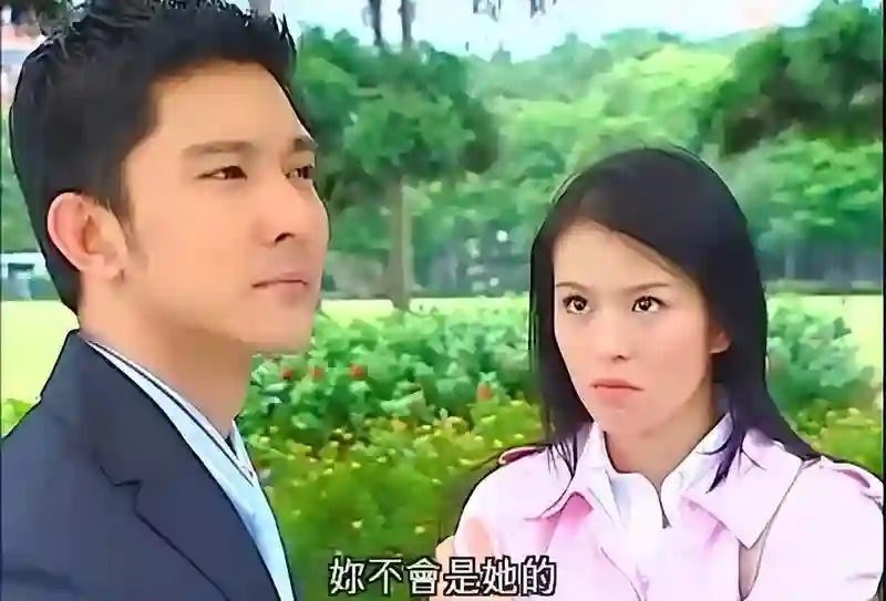 突然宣布闪婚，意外怀孕曝光，孩子竟已出生！