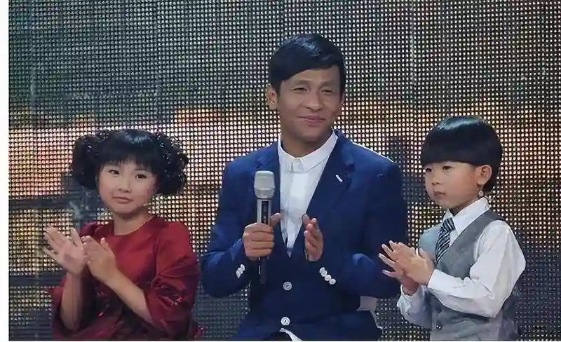 宋小宝爆红后“换剧本”娶娇妻，龙凤胎奶爸的“悔悟局”能翻盘吗