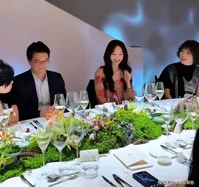 北影节晚宴上，林志玲被冷落，金晨被冷落，而c位表现令人震惊
