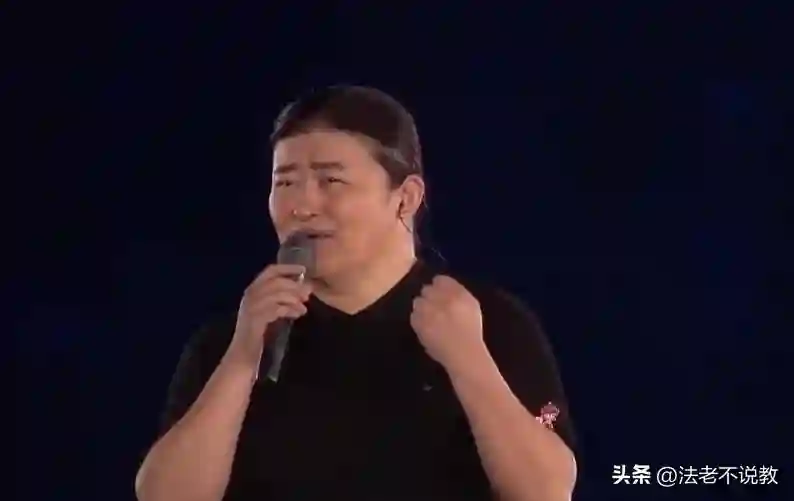 一代歌星刘欢晚年生活：女儿未婚父母离世，确诊“不死癌症”多年