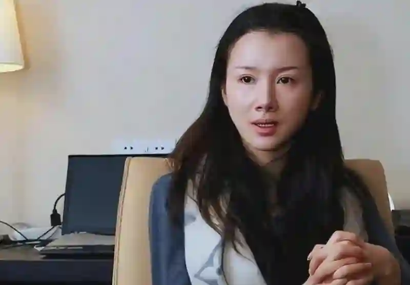 孙菲菲再揭伤疤，王阳回应成谜，背后的水有多深？