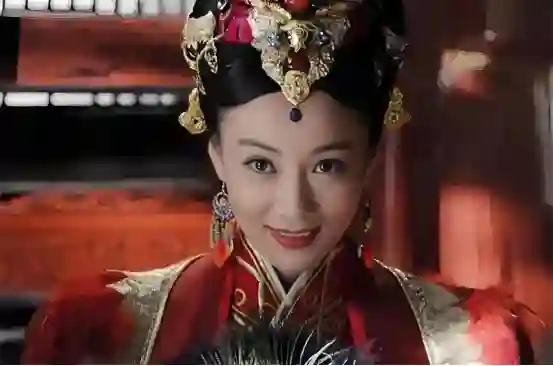 女演员与他同居5年，将美好的年华都给了他，他却选择和闺蜜结婚
