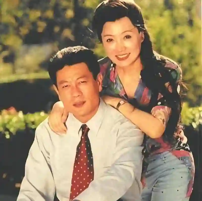 演员陈瑾：与哥哥约定一辈子不婚不育，却和62岁的巫刚在一起20年
