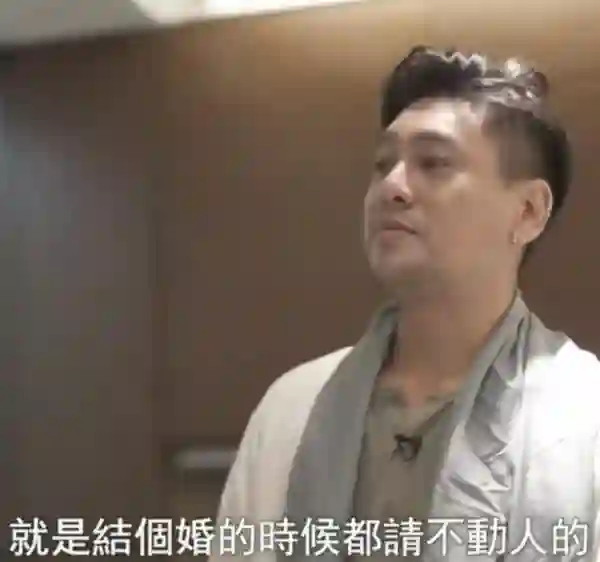 F4合体细节多，周渝民怪，当年被嘲的吴建豪变最帅，朱孝天边缘化
