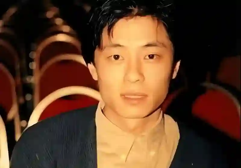 王杰是谁毒哑的？24年后王晶讲述“真相”，谢贤为此曾背黑锅多年