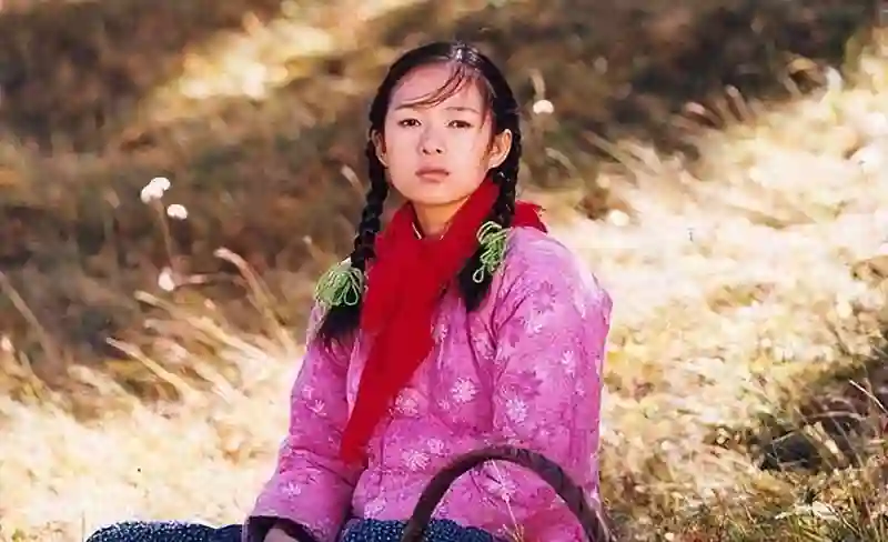 偶遇朱珠状态满分！“全球百美”称号背后，和章子怡差在哪？