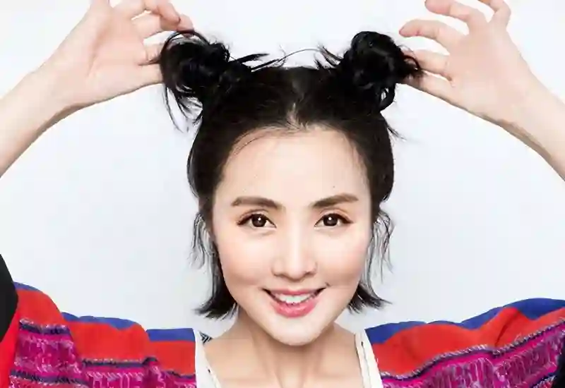 她掌掴陈宝国，艳压章子怡，姜文“一脱成名”，52岁至今未婚