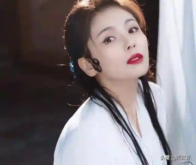 13年前演妈祖的刘涛，为何至今未脱“怪圈”还愈发“招嫌”？