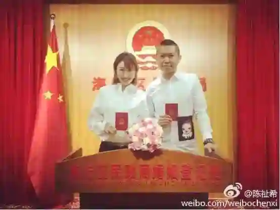 王一博于适背后的女大佬，电影圈最会赚钱的制片人陈祉希