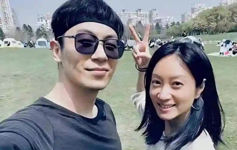姐弟恋残酷现实，朱亚文沈佳妮真相曝光，背后隐情令人震惊