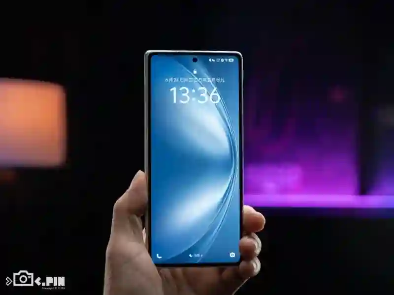 vivo刚出的这台折叠屏，我愿称它为“苹果最佳搭子”