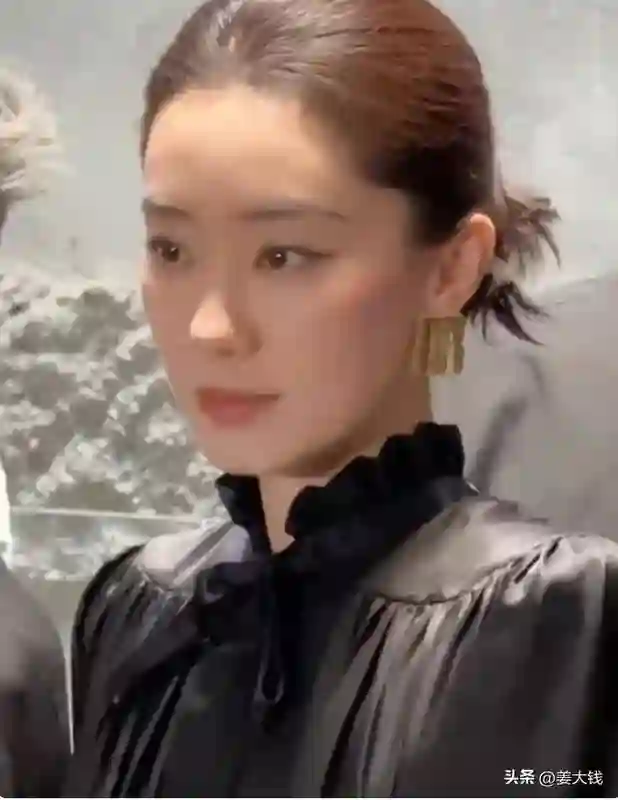 北京时尚之夜，内娱明星争奇斗艳，奥运冠军意外抢镜！