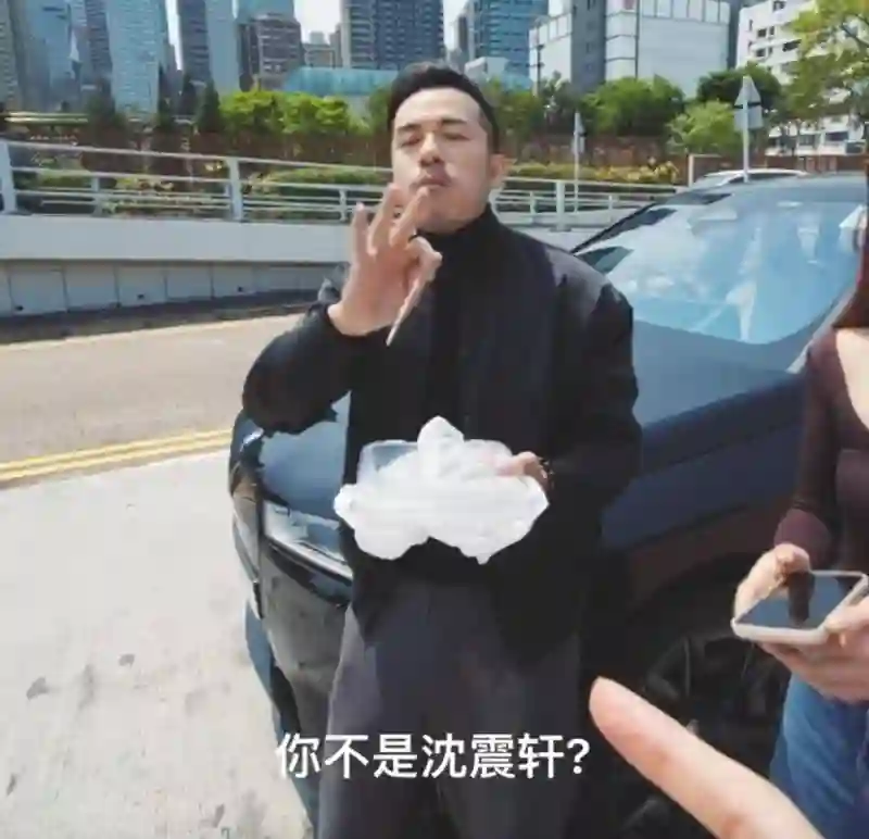 网上唯一不招人烦的“卖惨”，是这娱乐圈女神退圈摆摊