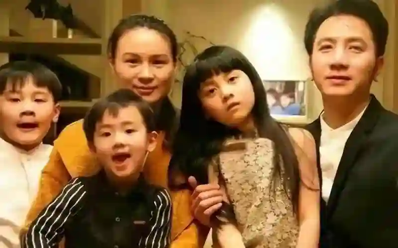 官宣仅3天！董璇二婚老公过往就被扒个干净，这次她又看走眼了？