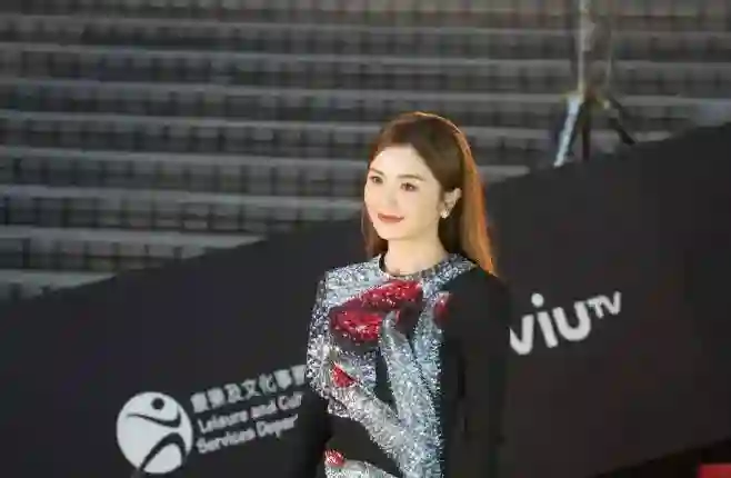 蔡卓妍正面回应复合传闻：我没说复合，是你们自己说的