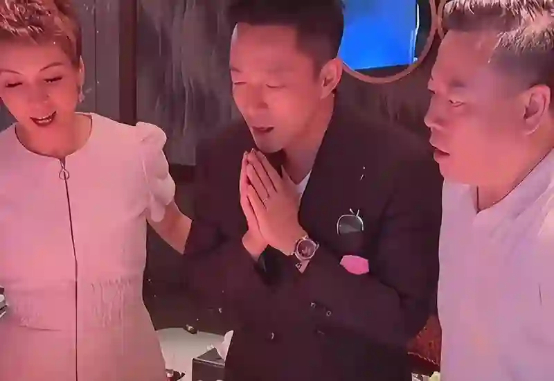 生日宴上“口吐芬芳”的汪小菲，却意外暴露了马筱梅的尴尬处境