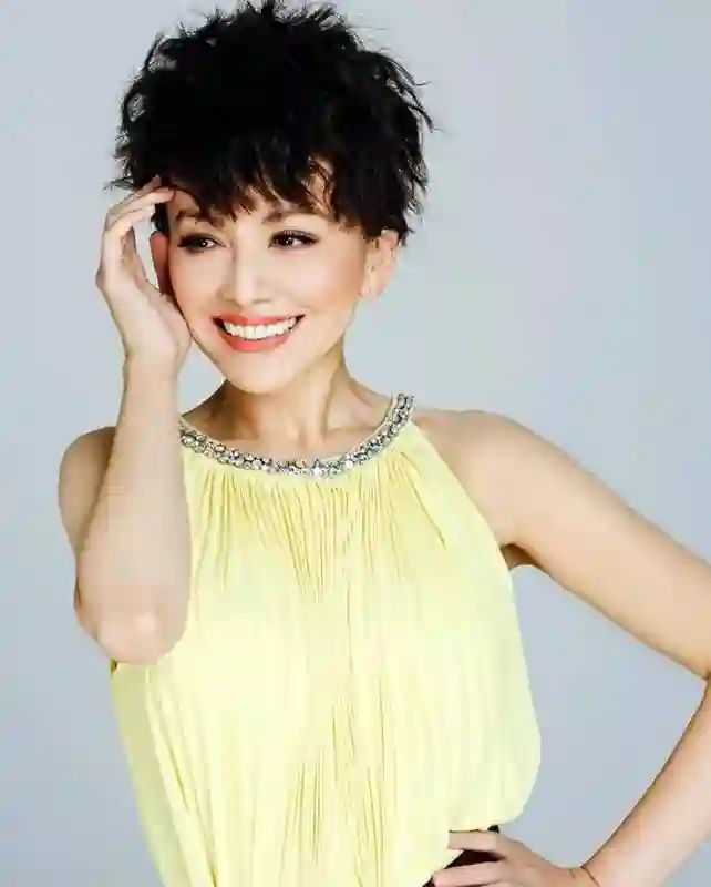 “雪姨”王琳：因坏女人角色走红，经历两段婚姻，52岁依旧单身