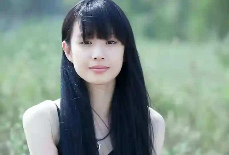 美得堪比刘亦菲，火得胜吴谨言，32岁为何却被全娱乐圈唾弃？
