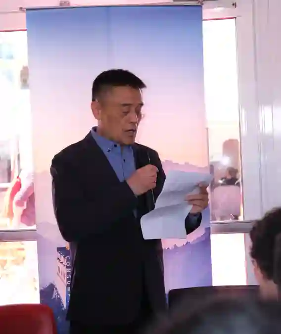 在戛纳中国馆，跟着电影游中国