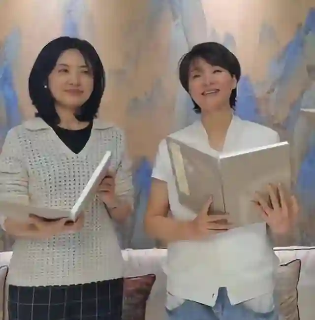 昔日央视主持再次重聚，董卿周涛惊艳了岁月，朱军却被岁月惊艳了