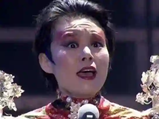 “恩将仇报”的龚琳娜，为所有人上了一课，难怪王菲不再替人发声