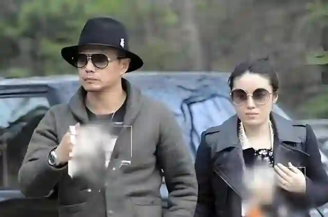 段奕宏低调结婚13年，王瑾从不露脸，却把家守成铁桶