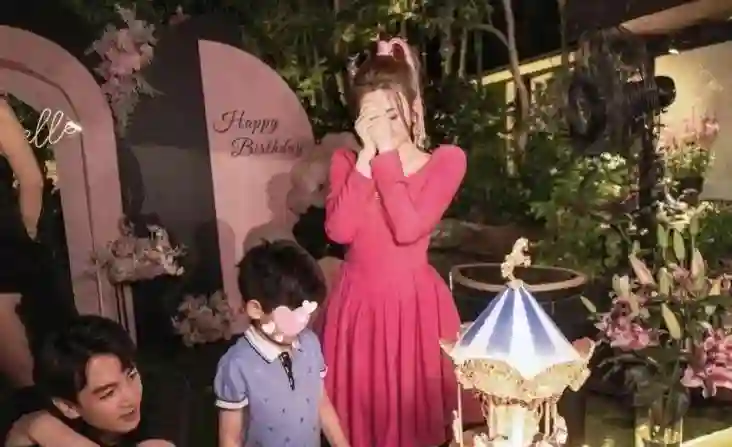 陈晓陈妍希被曝离婚内幕，离不开三个字，女方爆哭三天现状态回归