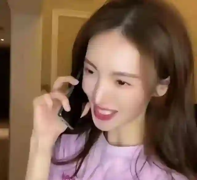 情史混乱、整容上瘾，这一次，谁都救不了鼻歪嘴斜的资源咖金晨！