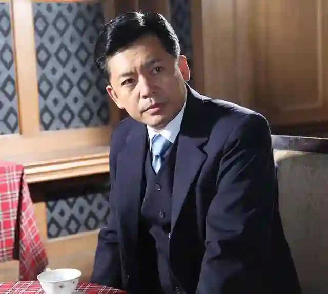 演员何政军：我这辈子最正确的决定，就是娶了个平凡的妻子