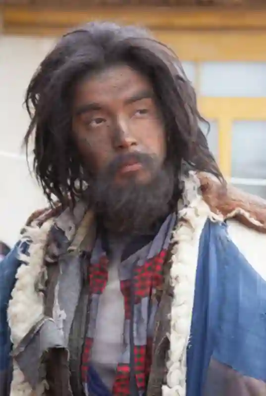 好久不见金世佳了，胖到认不出？