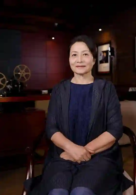 《红牡丹》45年，演员近况曝光，蒋大为潇洒，赵凤霞忙碌，姜黎黎面容慈祥
