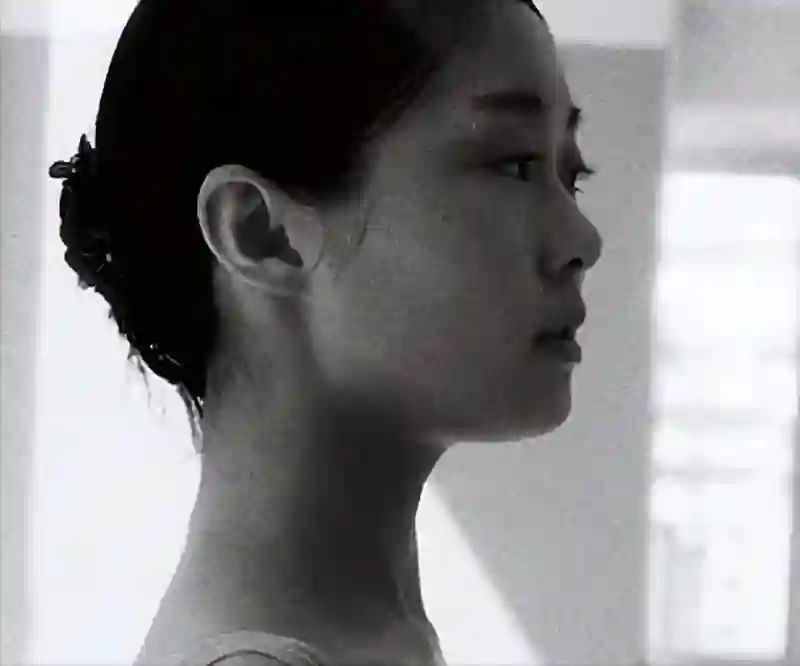 晚晚直播再掀争议：红极一时的“豆瓣三大女神”，为何全塌房了？