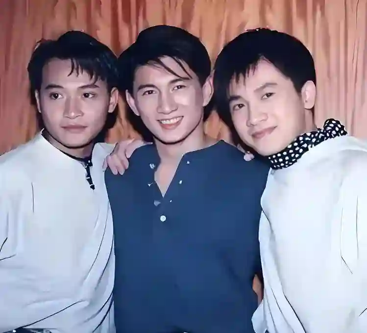 小虎队昔日三虎，容貌巨变，网友笑称“苏姨”
