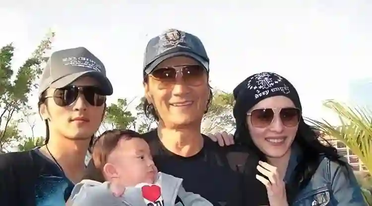 88岁谢贤安排后事！陪葬品遗产全交代，唯一牵挂竟是张柏芝母子