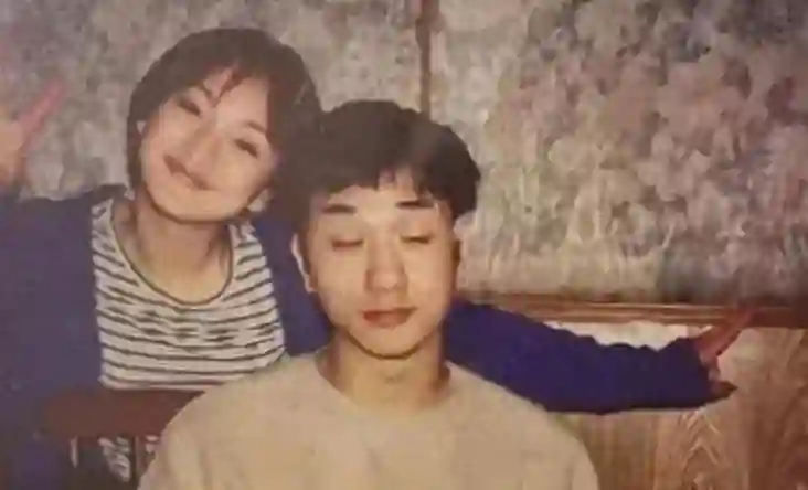 周迅18岁投身艺术，21年恋爱经历9段，前男友因她跳楼身亡