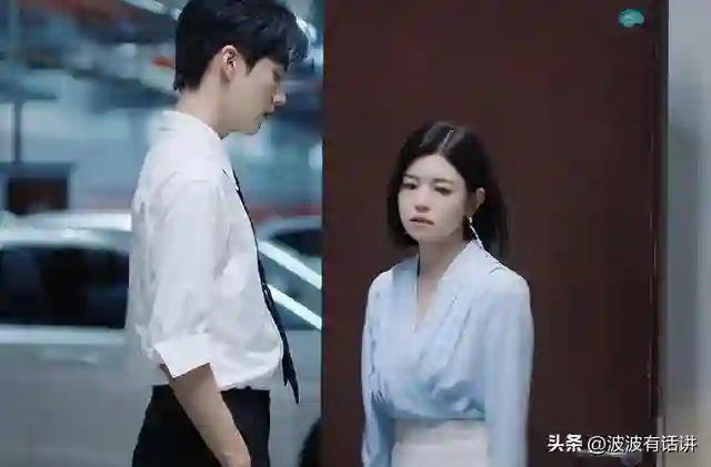 离婚后陈妍希彻底放飞自我，42岁还在演少女，和小20岁男主拍吻戏
