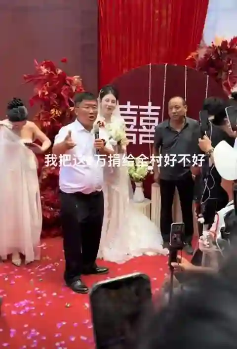 忘本？大鹏被网红姜涛讨要结婚份子钱，被爆不回消息，已结识10年