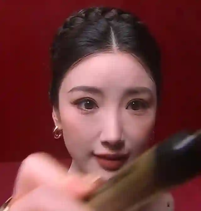 芭莎红毯镜头下的女星，真实堪比照妖镜，杨幂躲了，孙俪扛住了