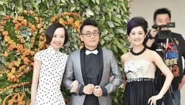 窦文涛与鲁豫王菲俞飞鸿传绯闻，55 岁为何仍单身？
