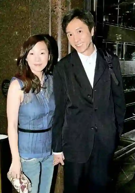 离婚21年，李宗盛早有娇妻，为何林忆莲仍不再婚？答案俗套又露骨